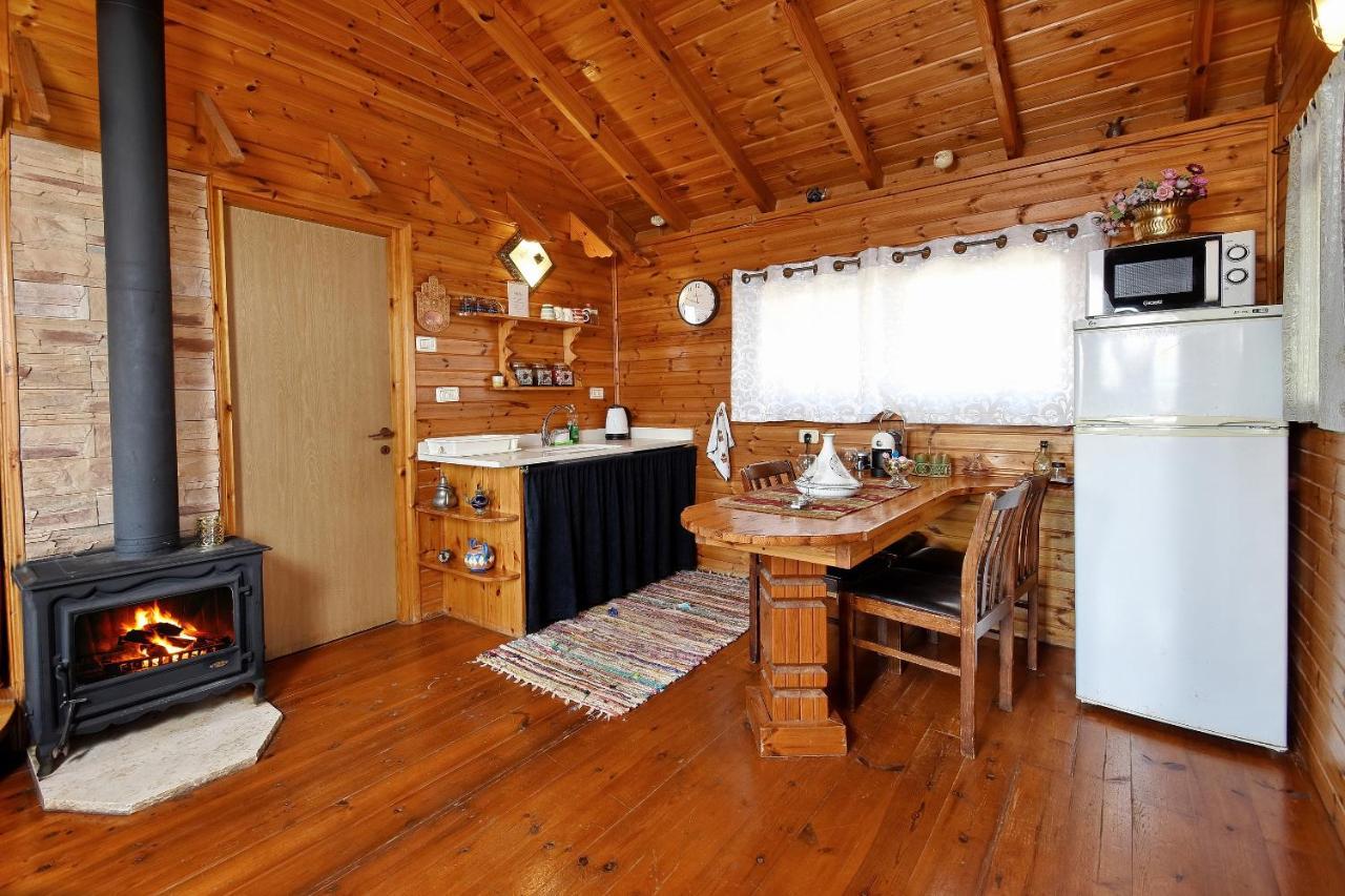 Tal Nof Cabins Villa Manot Exterior photo
