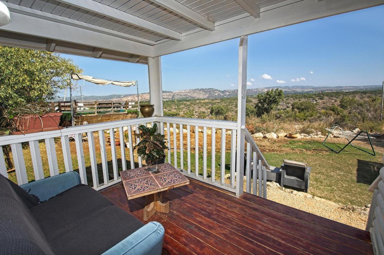 Tal Nof Cabins Villa Manot Exterior photo