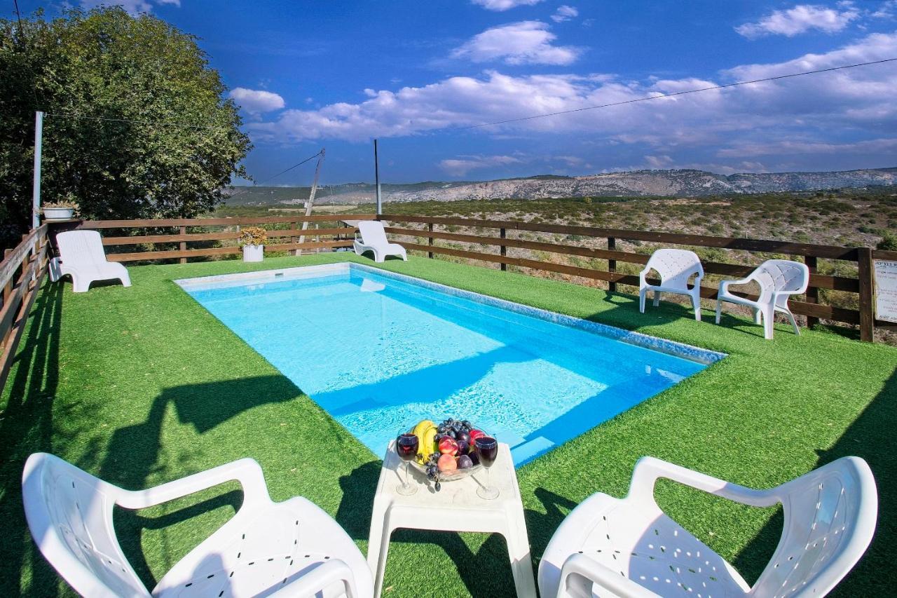 Tal Nof Cabins Villa Manot Exterior photo