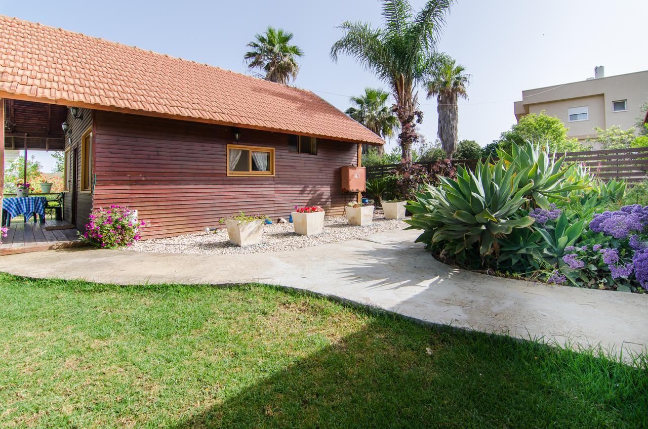 Tal Nof Cabins Villa Manot Exterior photo
