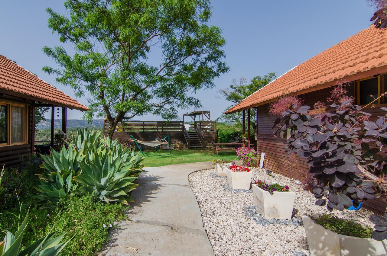 Tal Nof Cabins Villa Manot Exterior photo